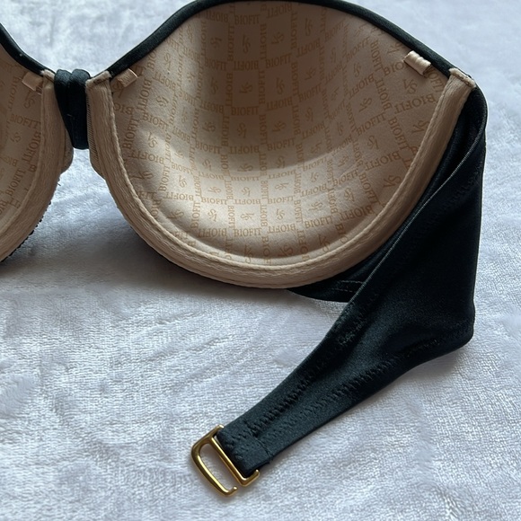 VICTORIA’S SECRET Dark Gray Bikini - Picture 6 of 16